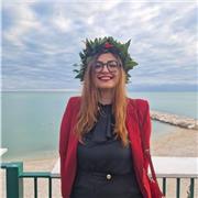 Offro lezione di inglese a persone di tutte le età e livelli, adattate a seconda del loro obiettivo.